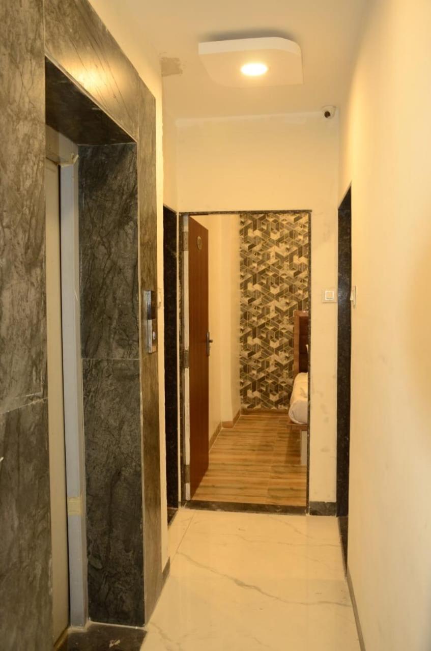 Hotel Vedicvista Индаур Экстерьер фото