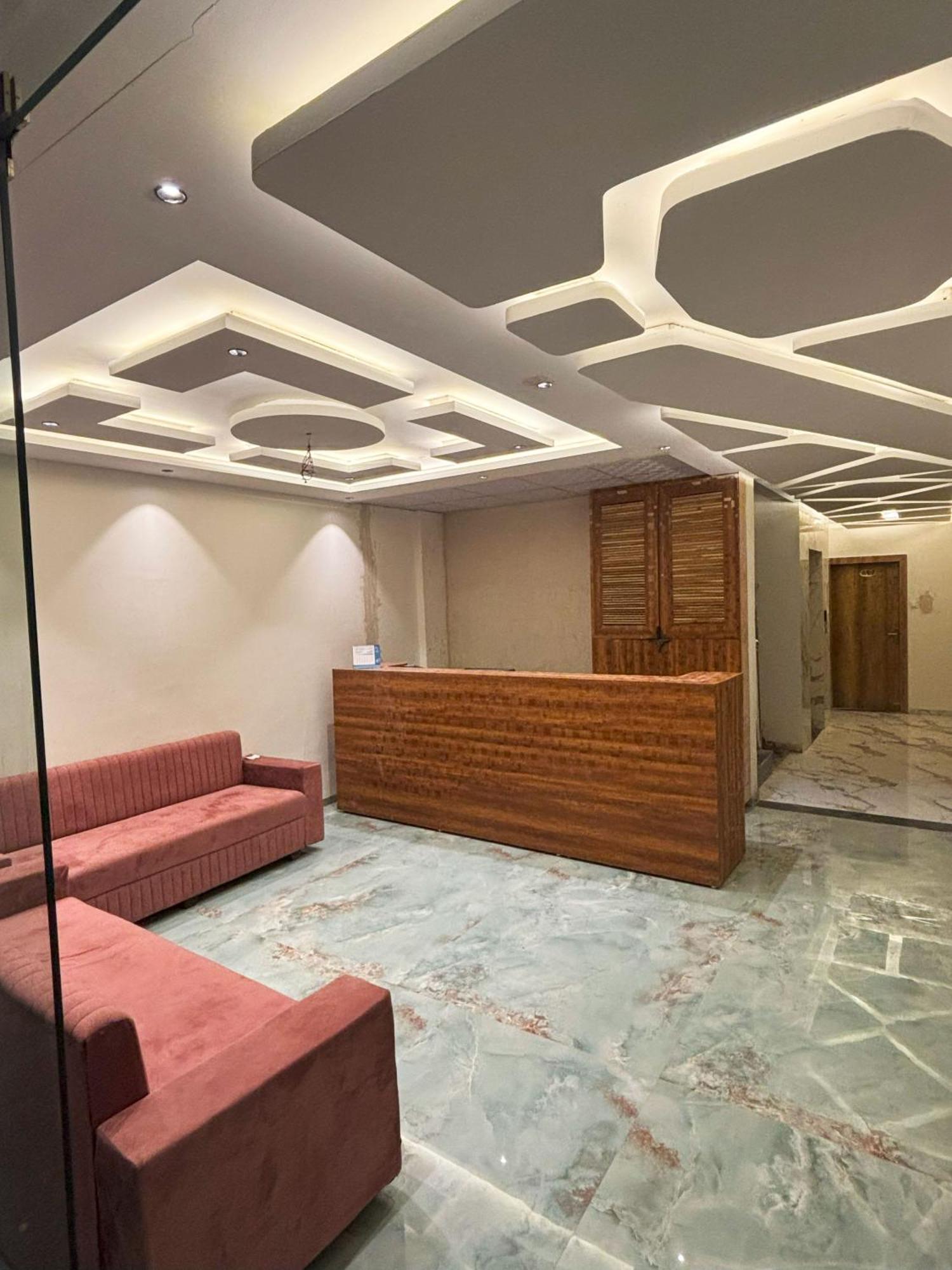 Hotel Vedicvista Индаур Экстерьер фото